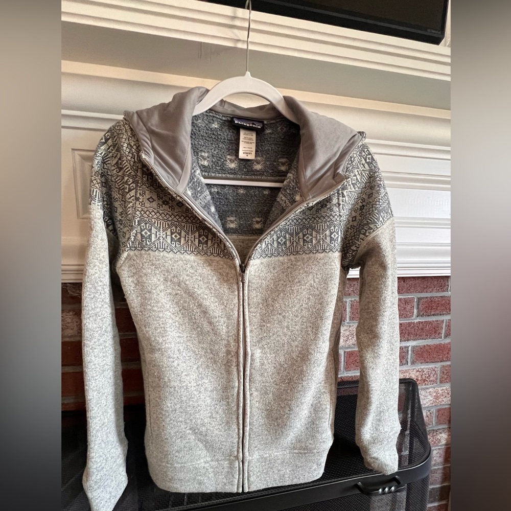 Patagonia better sweater hoody with Nordic pattern
